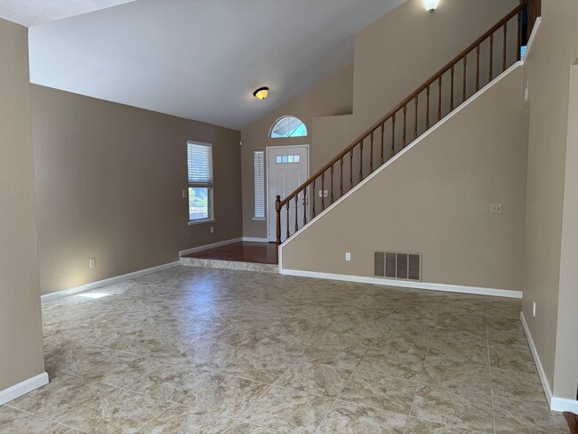 Photo - New carpet and paint!