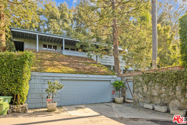 Building Photo - 31 Haldeman Rd Rental