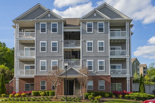 Photo - 8201 Lenox Creekside Dr Unidad 9