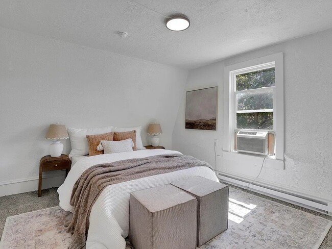 Photo - 2218 E Pacific Ave