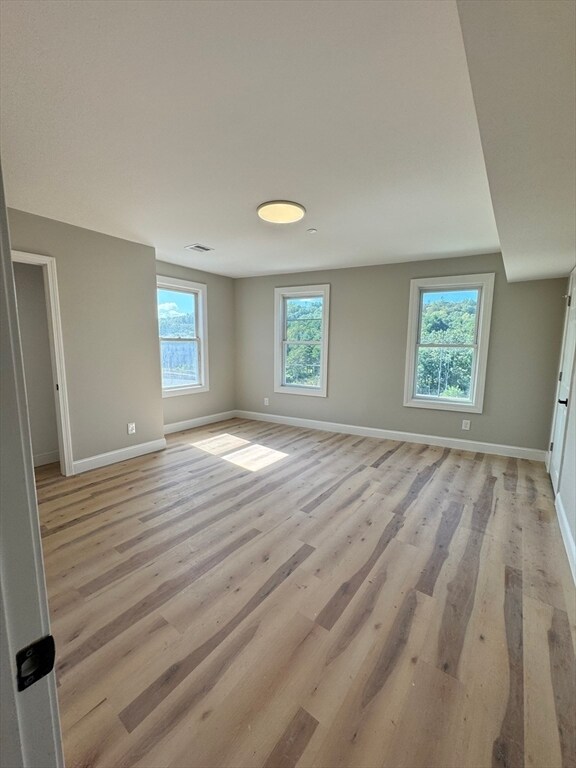 Photo - 605 Millbury St Unit 4R