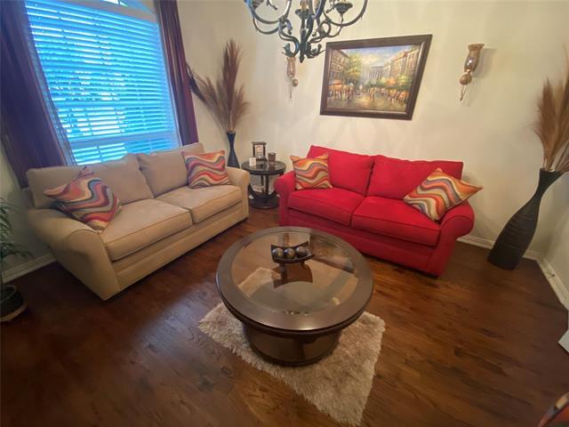 Photo - 7112 Carmona