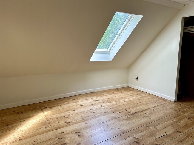 Photo - 161 Cedar St Unit 3