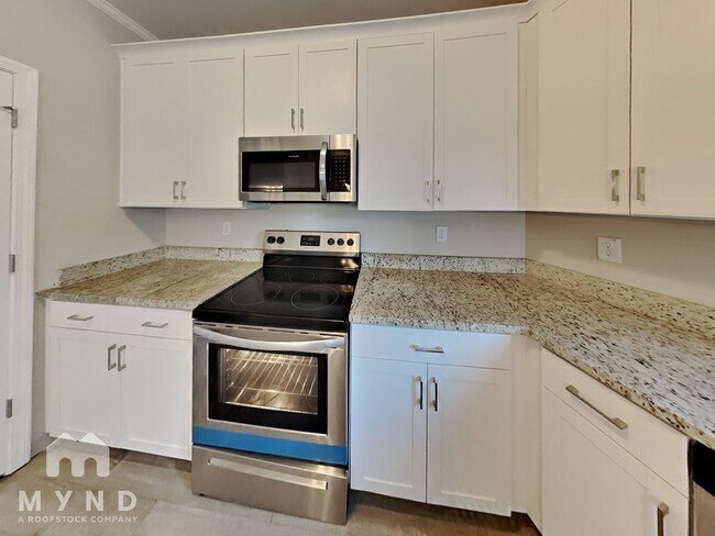 Photo - 2818 Laurel Ridge Cir