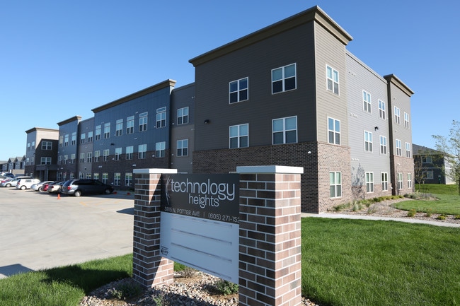 Technology Heights Apartments - Technology Heights Apartments