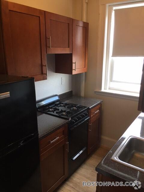 Building Photo - 1179 Boylston St Rental