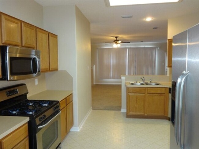 Photo - 17907 Juniper Green Trail