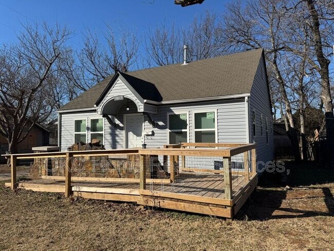 Building Photo - 3815 N Kentucky Ave