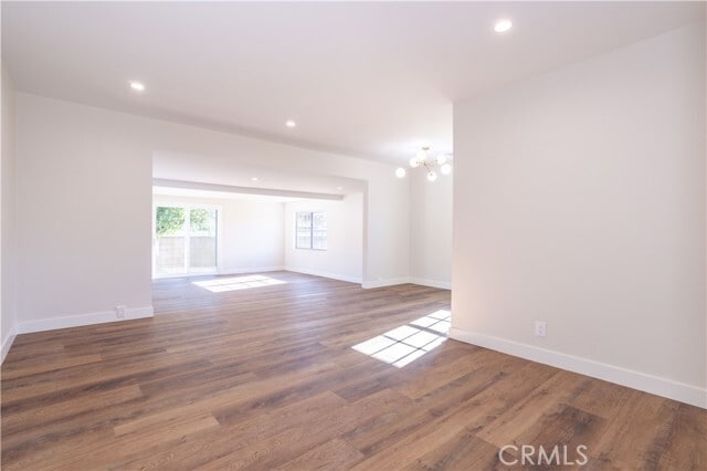 Building Photo - 8330 Glenoaks Blvd