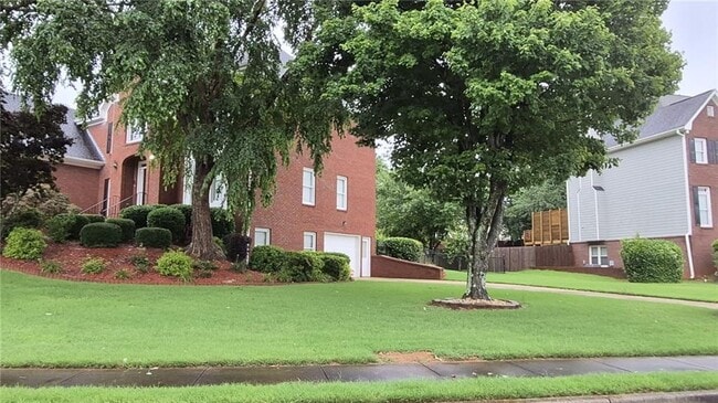Photo - 5760 Dovnick Dr SW