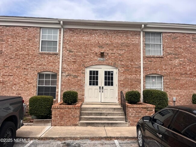 Building Photo - 5201 Atlantic Blvd Unit 213 Rental