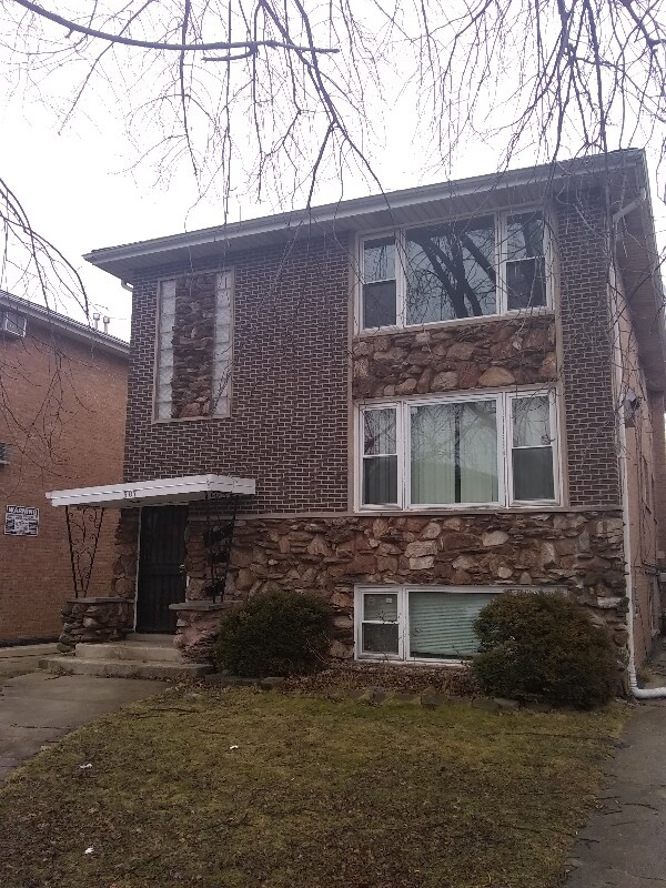 Photo - 307 Yates Ave