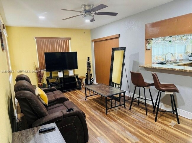 Photo - 7211 Biltmore Blvd Unit A & B