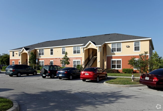 Photo - Grande Court Boggy Creek