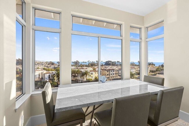 Photo - 25352 Village Rd