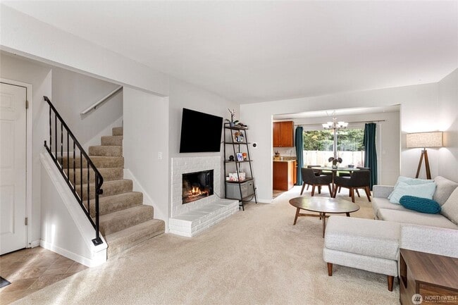 Photo - Lake Forest Park Duplex 2 bed/1.5 Bath