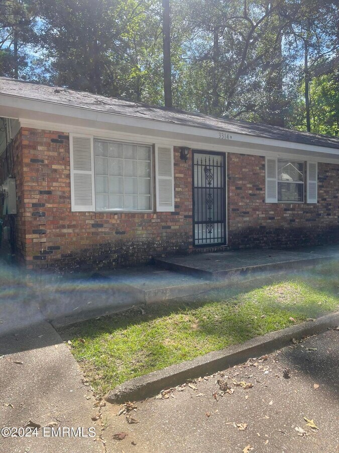 Photo - 3314 28th Ave