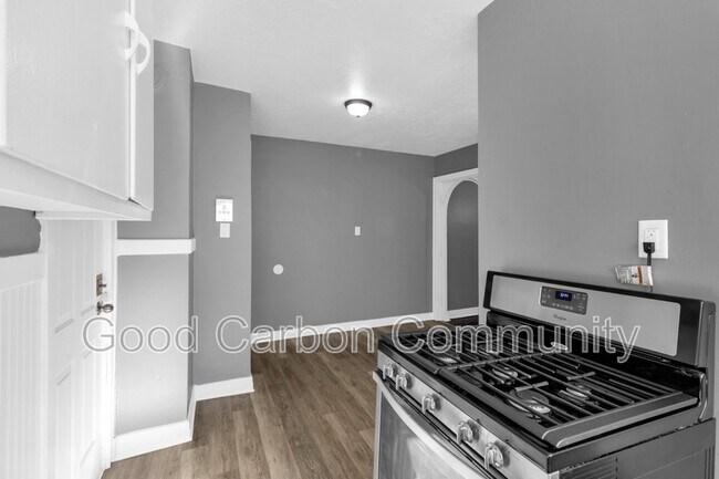 Photo - 326 Elmwood Ave Unit 1