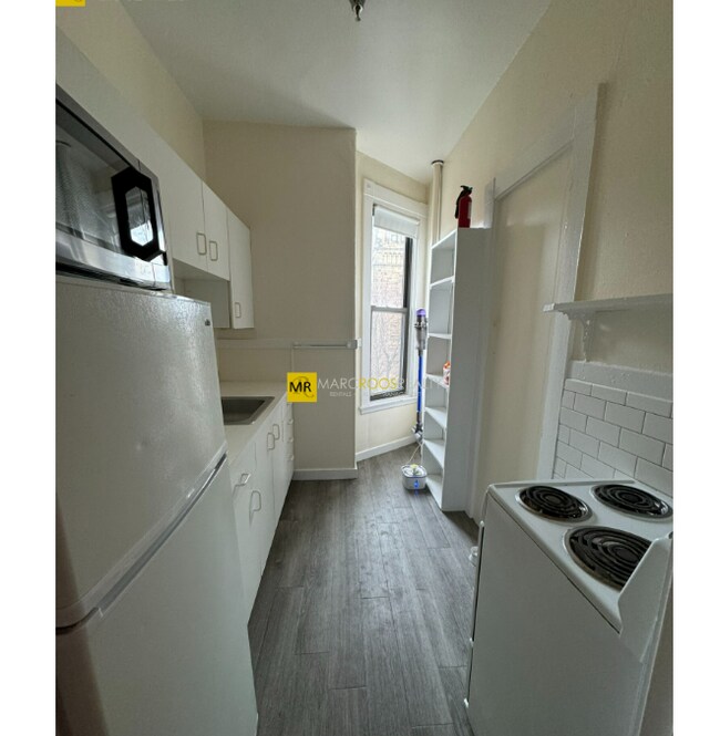 Photo - 504 Beacon St Unidad 43