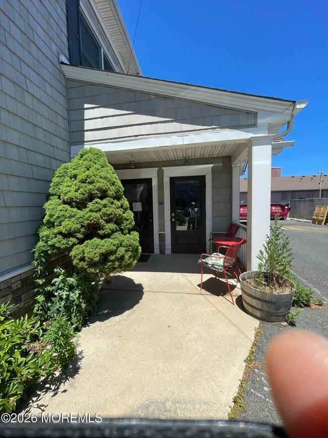 Photo - 111 Brighton Ave Unit 2