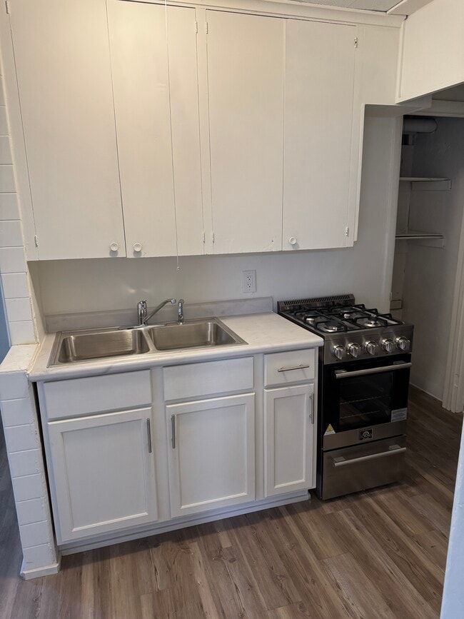 Photo - 3612 Ingersoll Ave