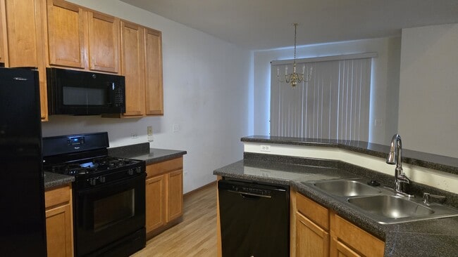 Photo - 434 Vaughn Cir