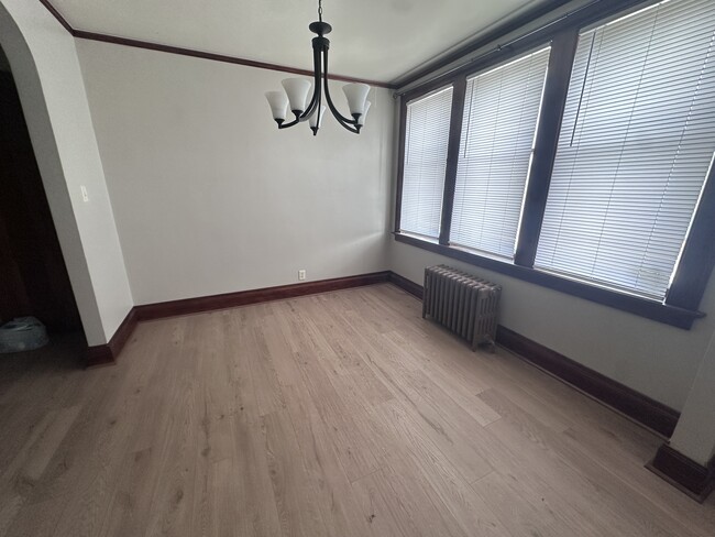 Photo - 139 W Main St Unit 135