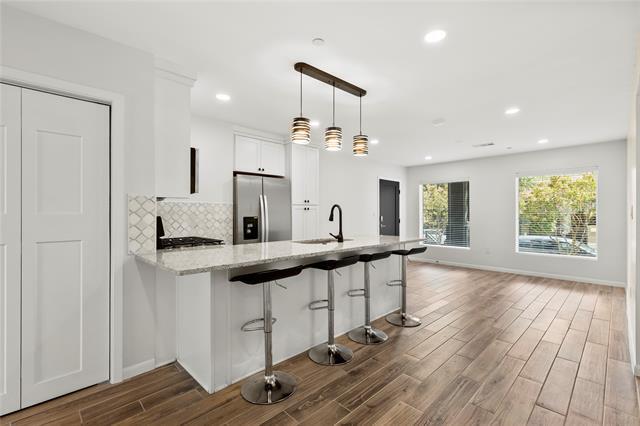 Photo - 4518 Roland Ave Townhome