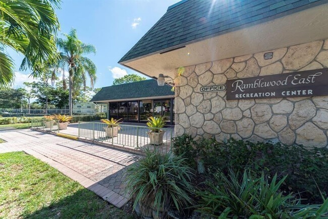 Photo - 4167 NW 90th Ave Unit 104