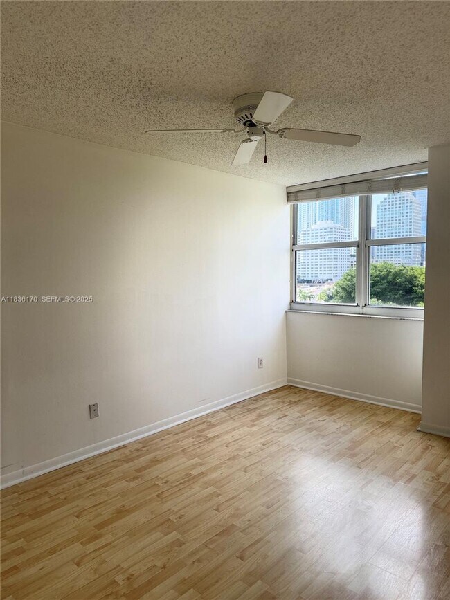 Photo - 770 Claughton Island Dr Unit 601