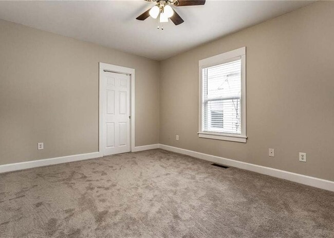 936 E Pleasant Run Parkway North Dr