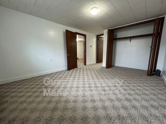 Photo - 1001 N Buchanan St