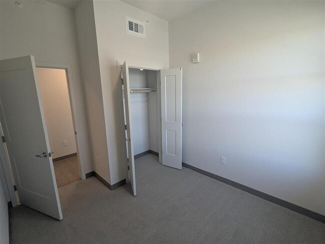 Photo - SP Crossing Apartments