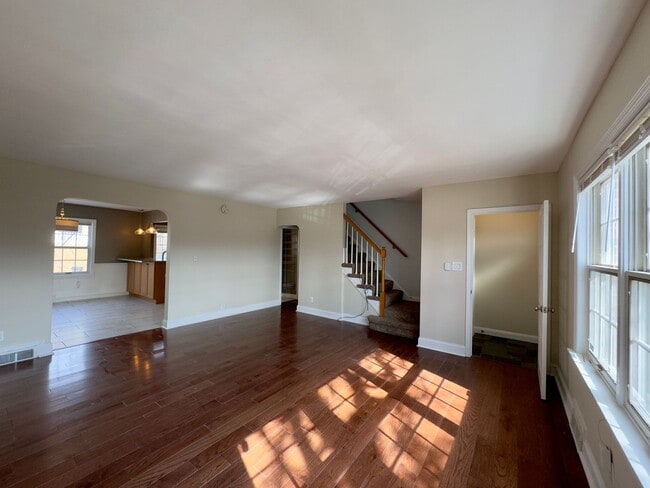 Photo - Charming 3 Bedroom/1.5 Bathroom Townhome with In-Unit Laundry in Parkville, MD!