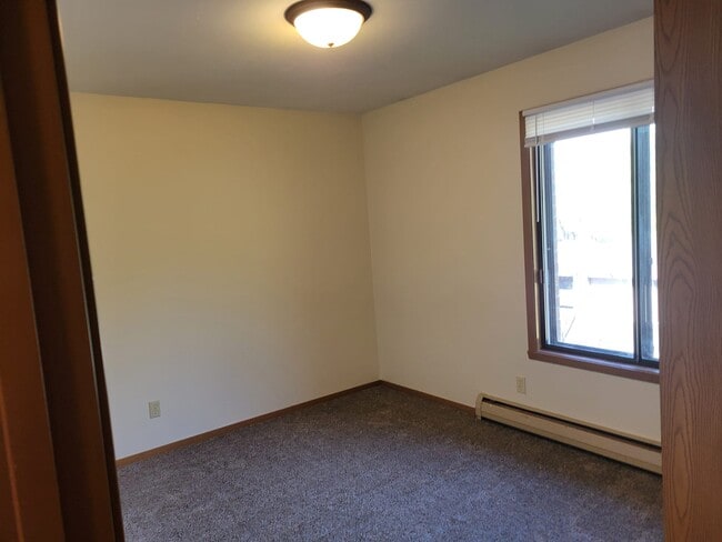 Photo - 693 Evans St Unit 693 Evans St., Apt 7