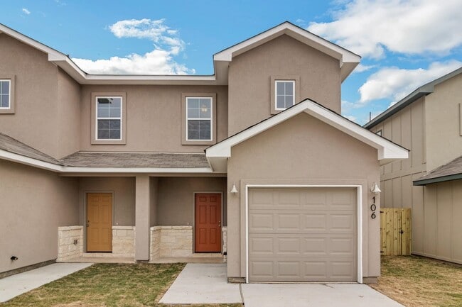 Photo - 106 Peruna Dr