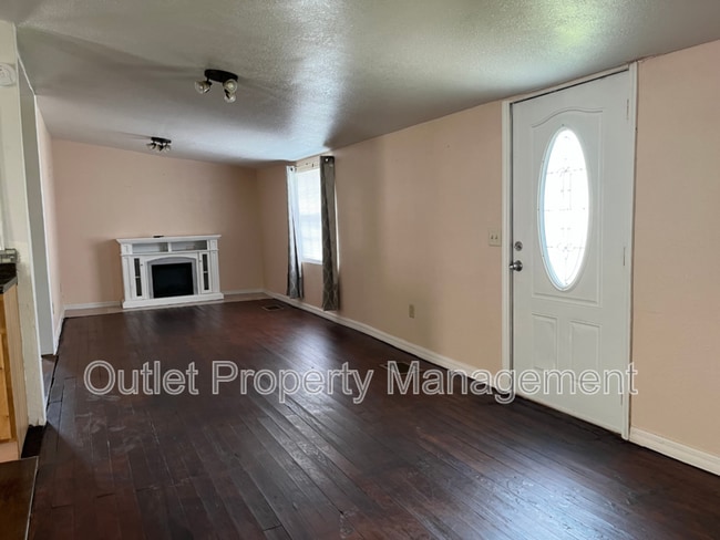 Photo - 34 S Dean Rd
