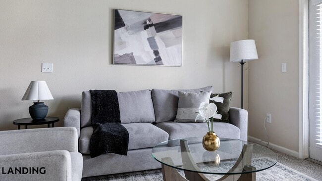 Photo - 715 W Slaughter Ln Unit 433