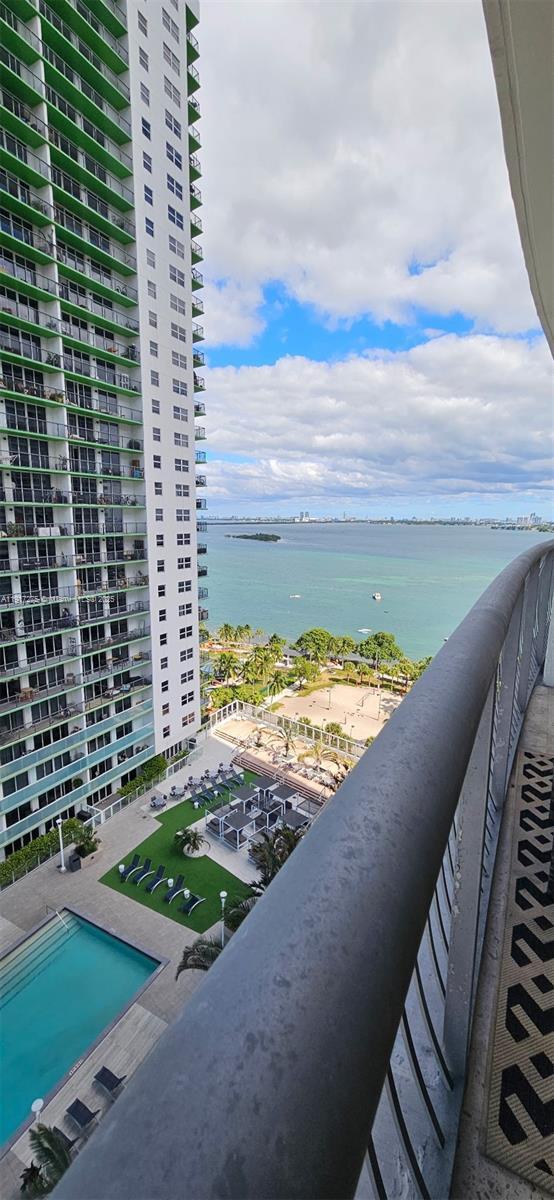 Photo - 1750 N Bayshore Dr Unit 2007