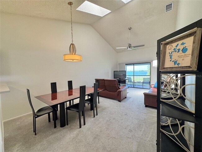 715 Magnolia Pl Unit 715
