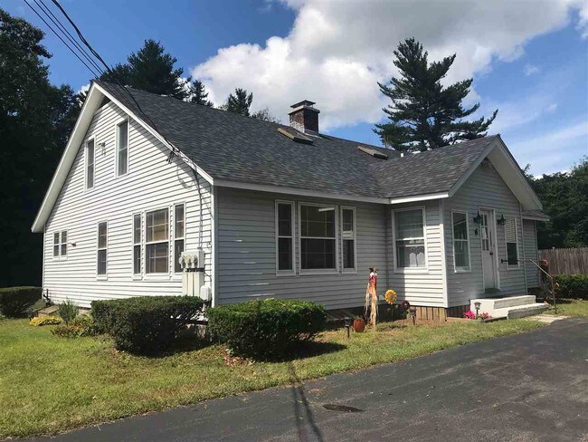 Photo - 6 Winsor Ave