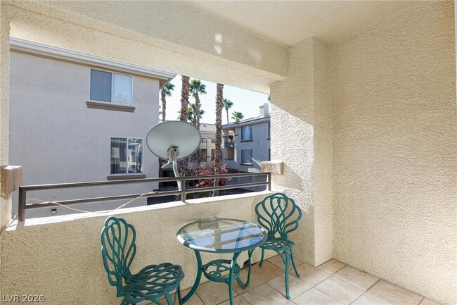 Photo - 7185 S Durango Dr Unidad 201