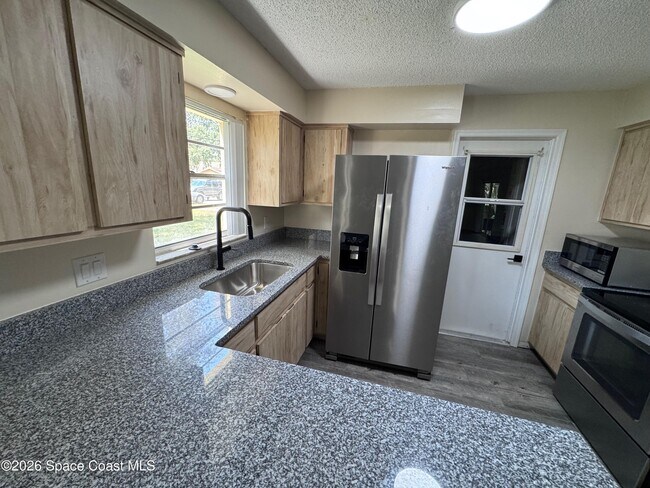 Photo - 1723 Bruman Terrace