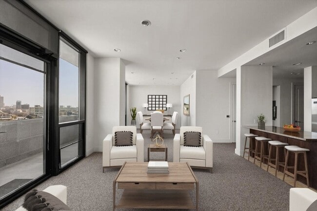 Building Photo - 3100 W 7th St Unit 719 Rental