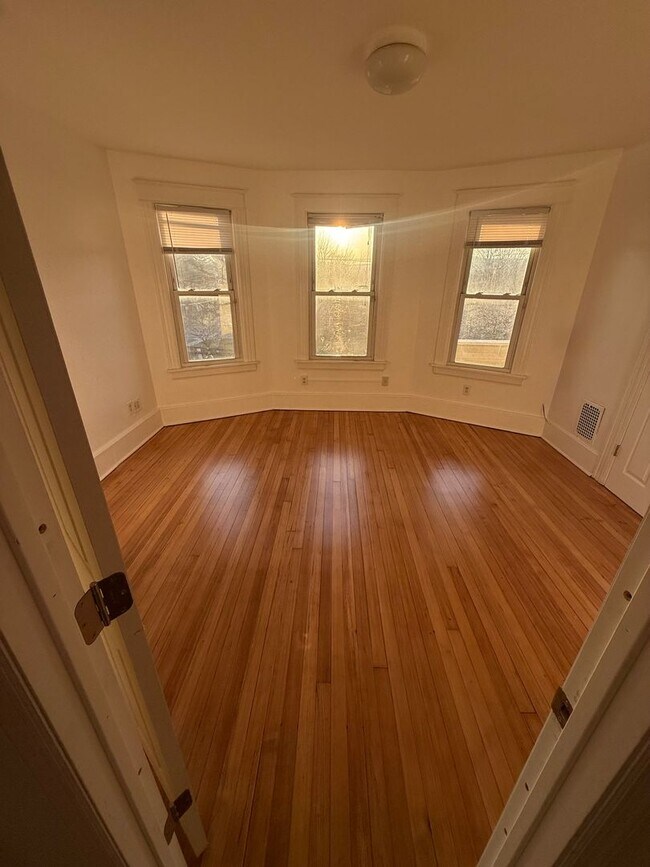 Photo - 137 Washington St Unidad Apt 2