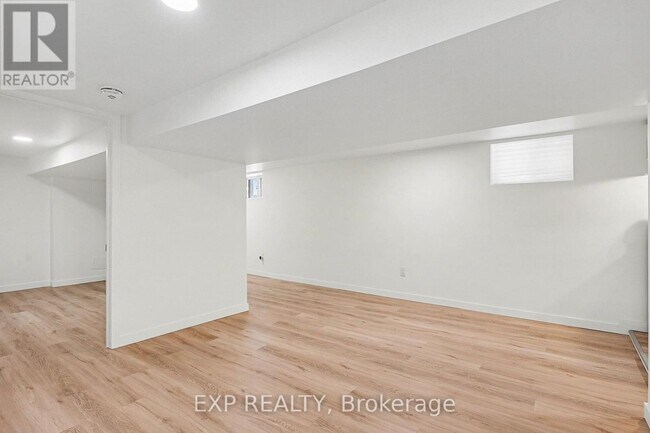 Photo - 82 Howick Ave