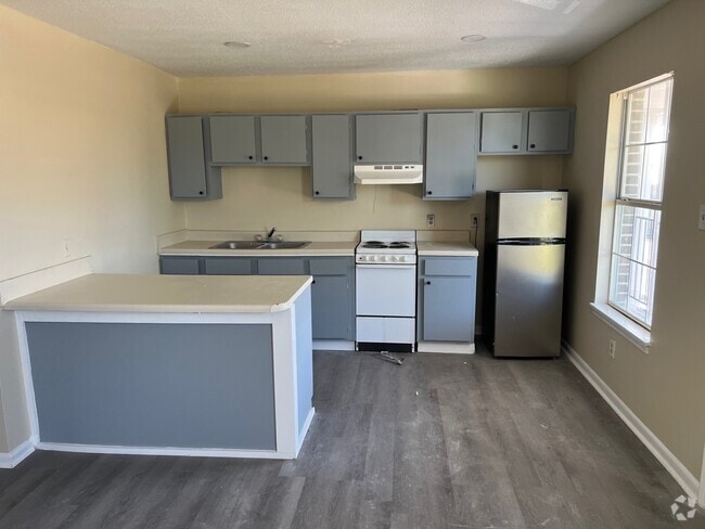 Building Photo - 1125 Washington St Rental