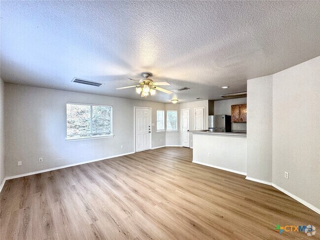 Building Photo - 867 Sagewood Trail Rental