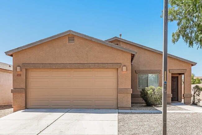 Building Photo - 1733 E Silversmith Trail