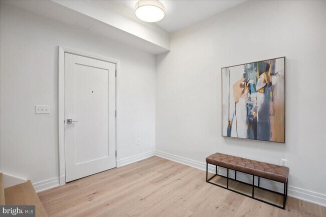 Photo - 923 V St NW Unit 601